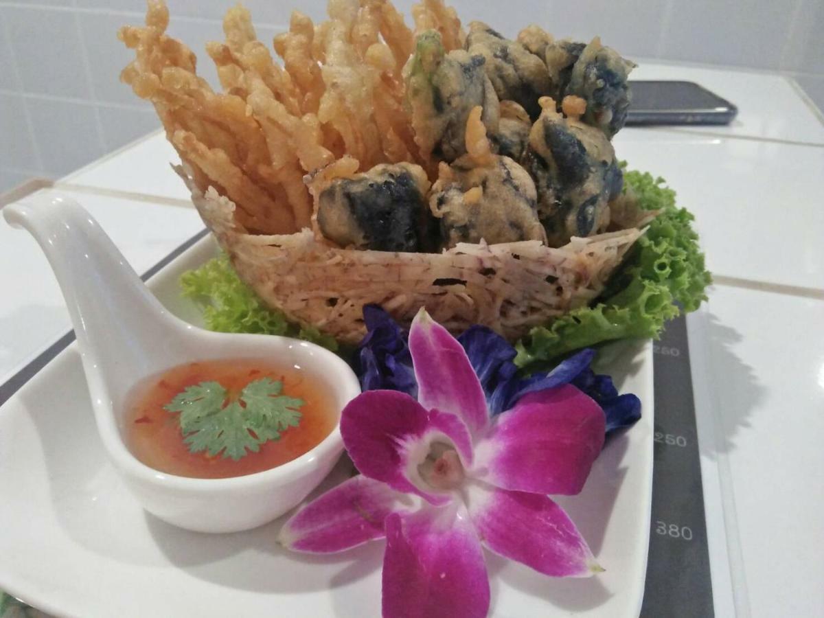 Xanadu Hotel U Tapao Ban Chang  Bagian luar foto